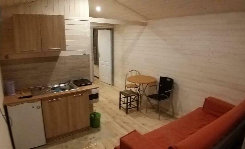 کلبه ییلاقی, Agroturystyka Helena