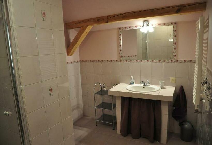 غرفة قياسية حمام مشترك, Modrzewiowe Wzgorze