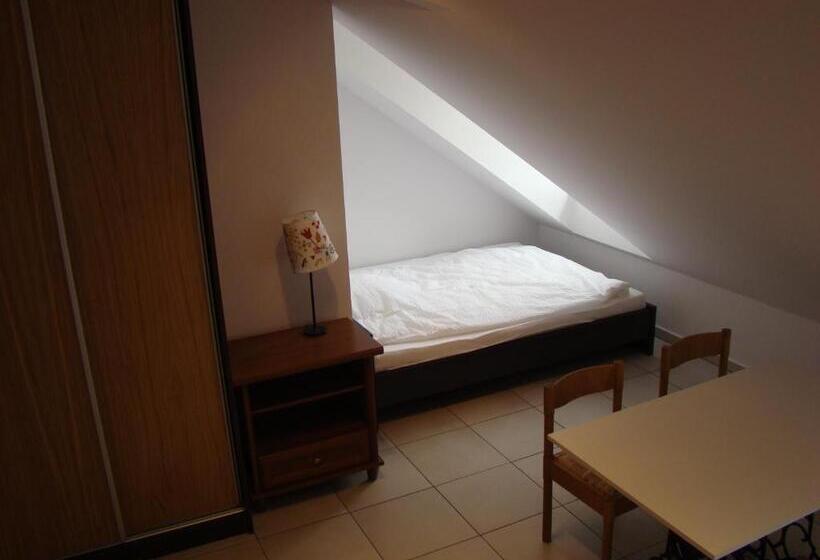 ガーデンビュースイート, Mylin