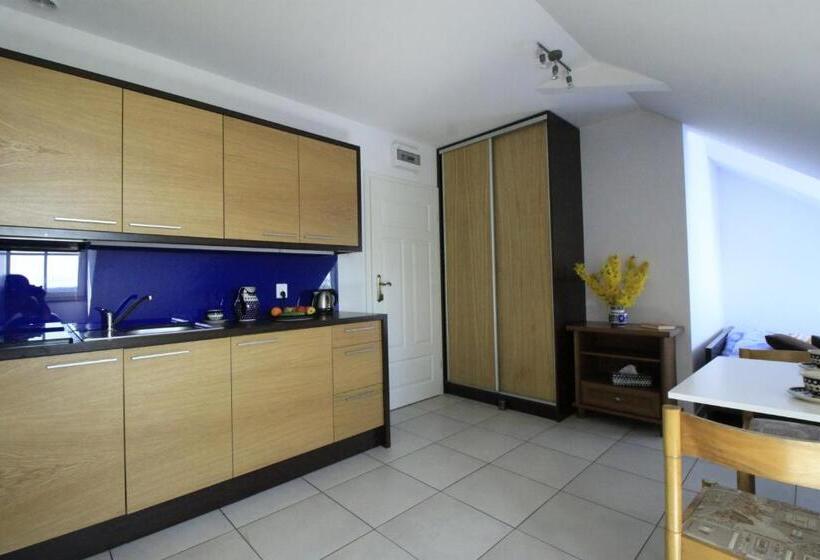 ガーデンビュースイート, Mylin