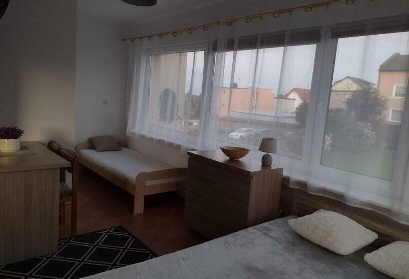 정원 전망 4인용 스탠다드 룸, Dom Gościnny Krystyna