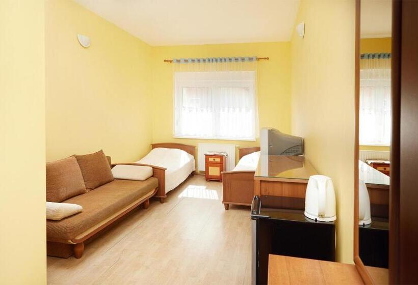 スタンダード4人部屋, Dom Na Wzgórzu