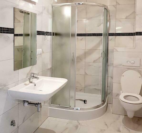 标准间, Zajazd U Marcela