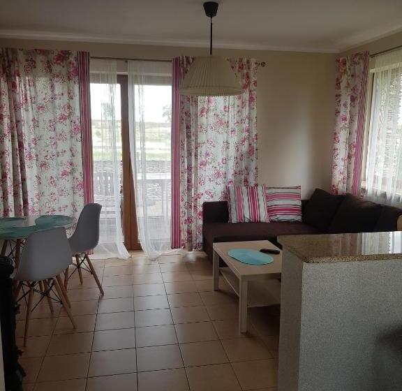 בקתת סופריור בת חדר 1, Miłocin Park Centrum Wypoczynkowo Konferencyjne