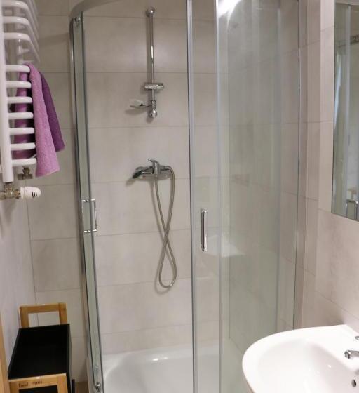 חדר סטנדרט יחיד, Dom Studenta Pans   Akademik, Hostel