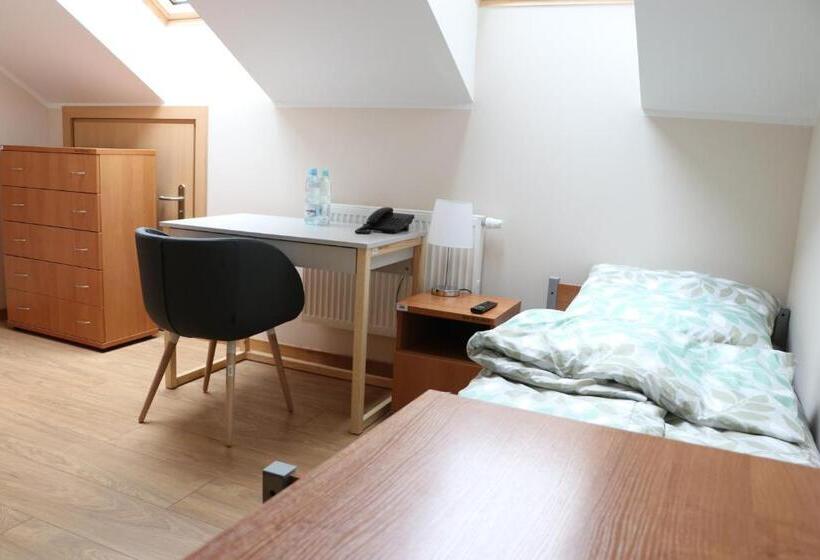 חדר סטנדרט יחיד, Dom Studenta Pans   Akademik, Hostel