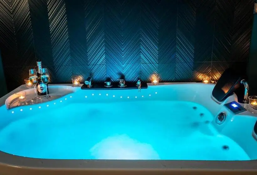 ハイドロマッサージバス付きスイート, Exclusive Apartment Centrum 2