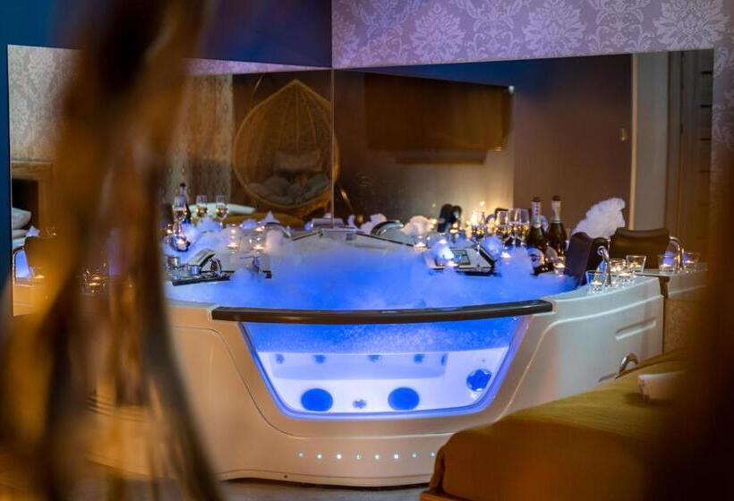 带按摩浴盆的套房, Exclusive Apartment Centrum 2