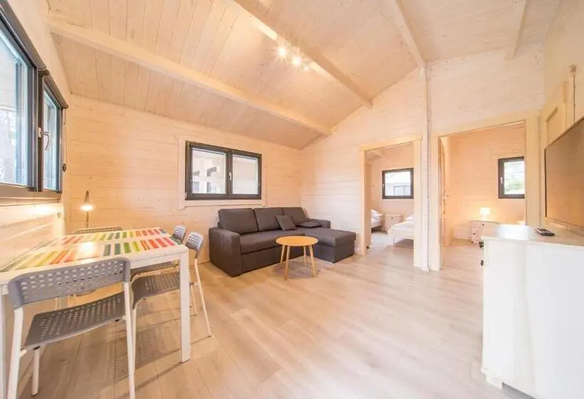 Mökki 1 Makuuhuone, Family Holiday Spa&resort