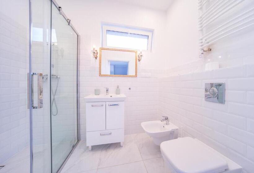 Апартаменты 3 Спальни, Family Holiday Spa&resort