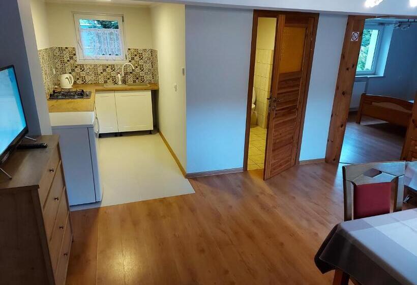 إستوديو قياسى, Agroturystyka Pod Klonem