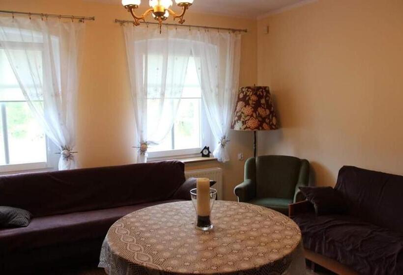 ガーデンビューファミリールーム, Agroturystyka Rębowo