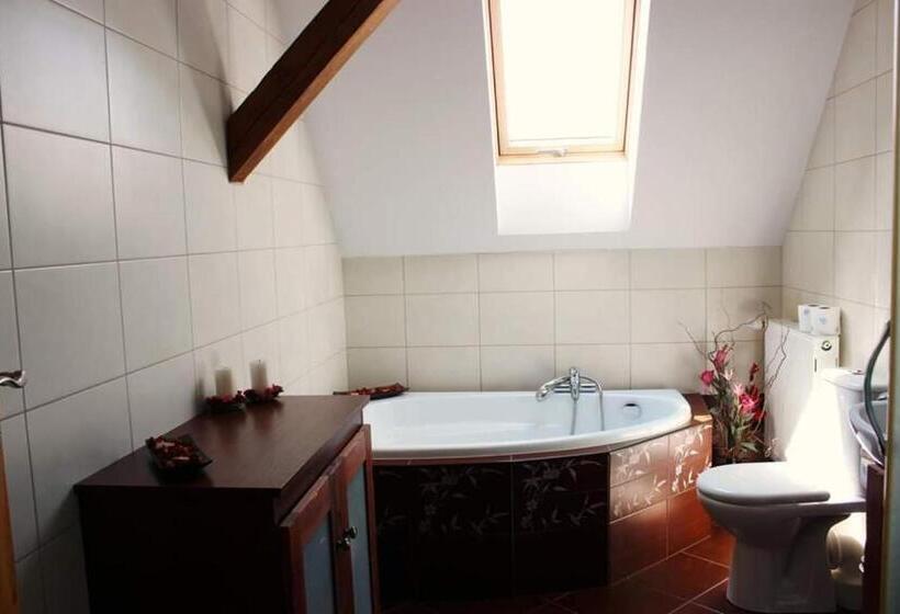 スタンダードルーム, Agroturystyka Rębowo