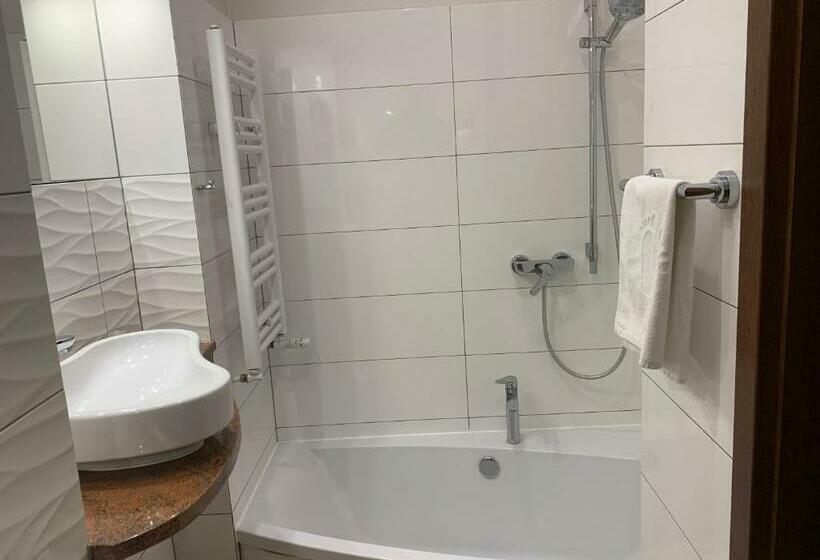 اتاق لوکس, Grono Apartamenty