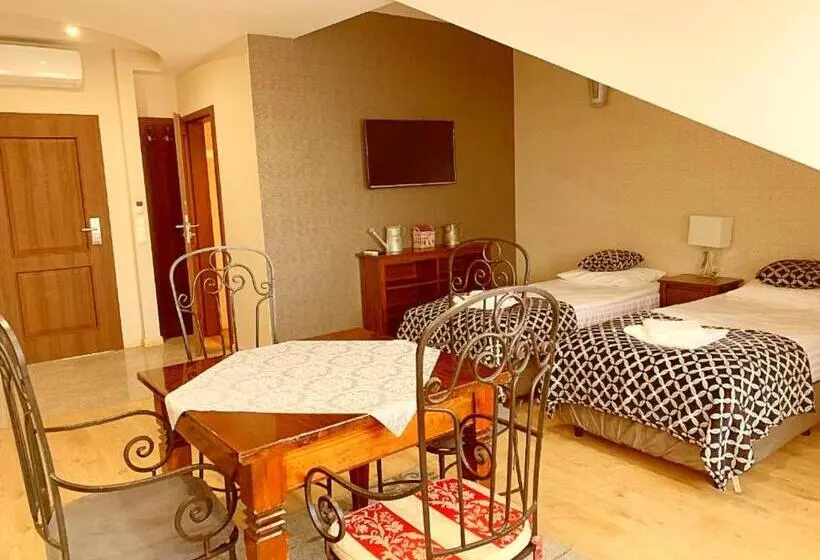 Standard-studio, Grono Apartamenty