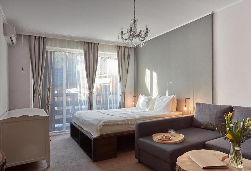 スタンダードルーム, No Name Luxury Hotel & Spa