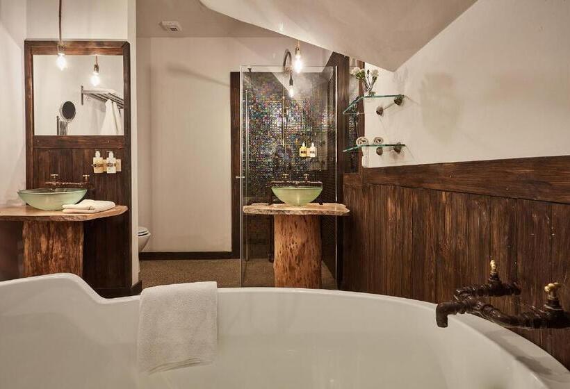 Номер Стандарт, No Name Luxury Hotel & Spa
