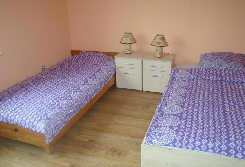 Трехместный Номер Классика, Ostoja Becejły