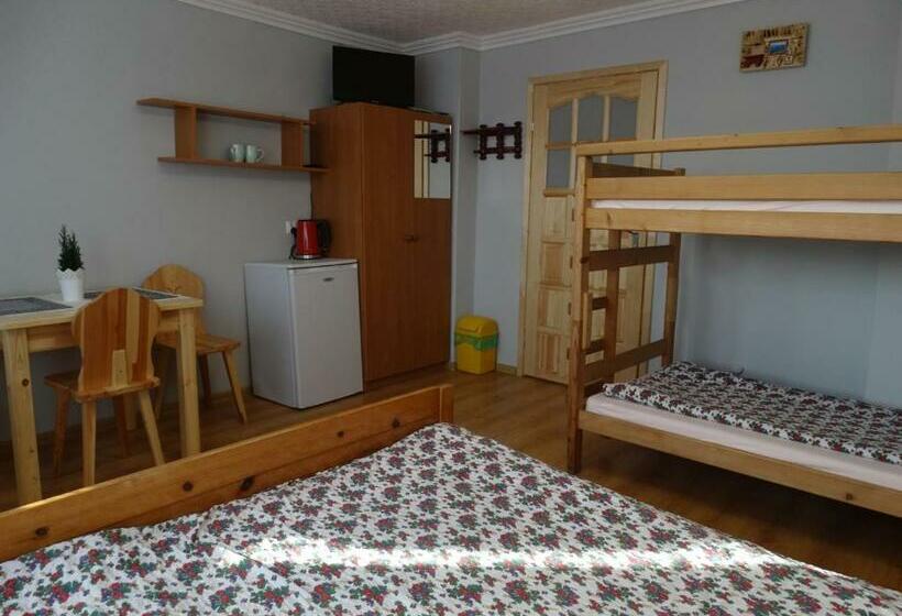 חדר משפחתי, Noclegi Przy Szlaku