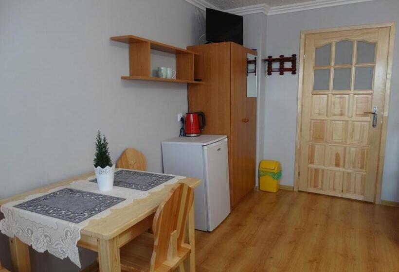 חדר משפחתי, Noclegi Przy Szlaku