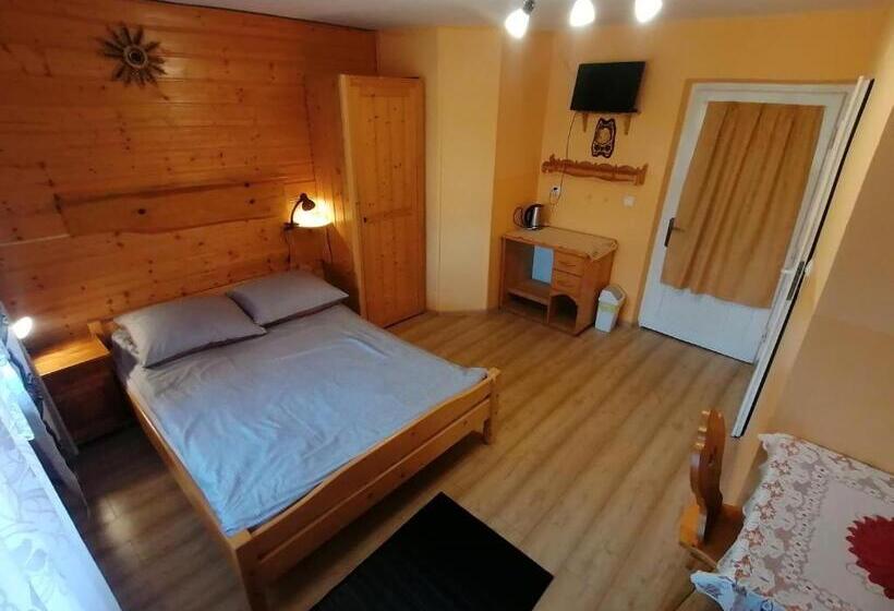 חדר סטנדרט עם טרסה, Noclegi Przy Szlaku