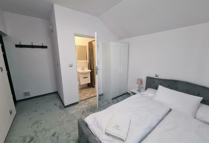 标准间, Snow Queen