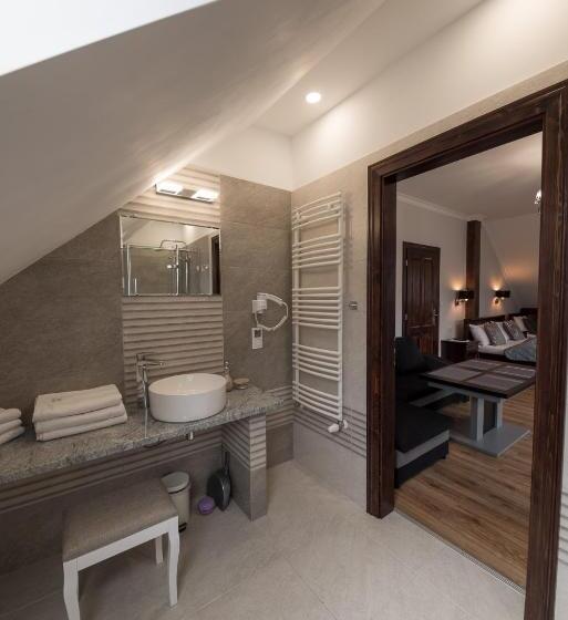 带阳台的三人标准间, Willa Na Złotym Widoku