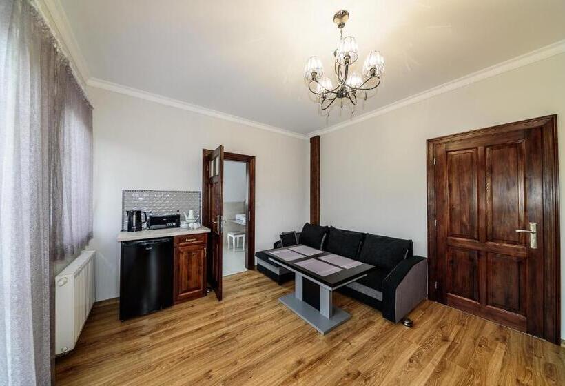 带阳台的三人标准间, Willa Na Złotym Widoku