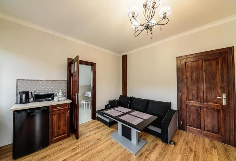 带阳台的三人标准间, Willa Na Złotym Widoku