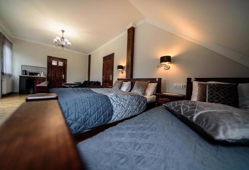 带阳台的三人标准间, Willa Na Złotym Widoku