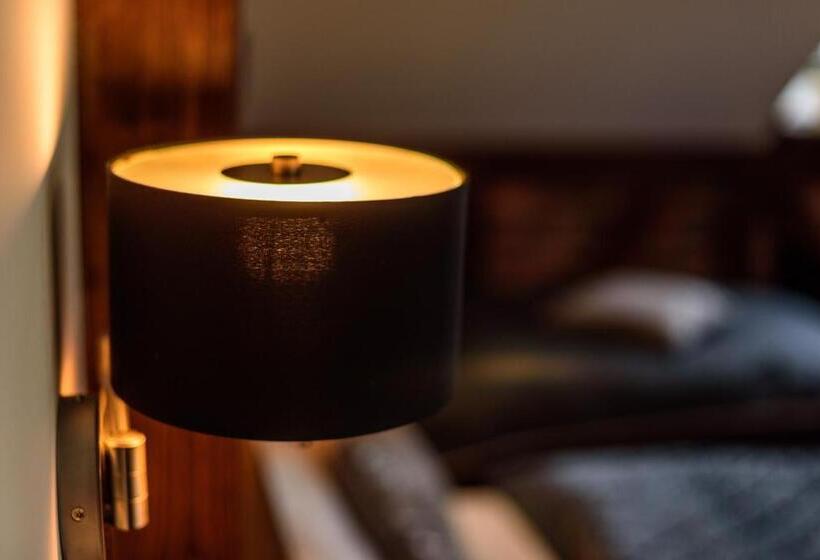 带阳台的三人标准间, Willa Na Złotym Widoku