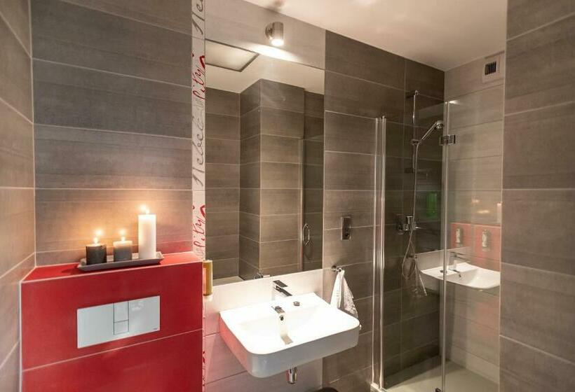 غرفة ديلوكس ثلاثية, Apartamenty Elitmat