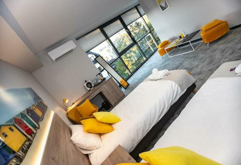 غرفة ديلوكس ثلاثية, Apartamenty Elitmat