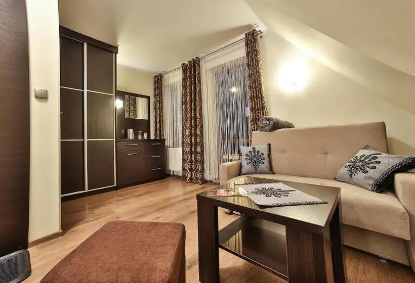 اتاق لوکس چهار تخته, Apartamenty Kościelisko