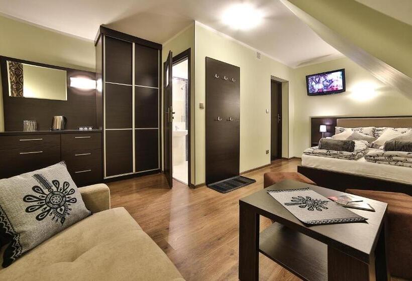 اتاق لوکس چهار تخته, Apartamenty Kościelisko