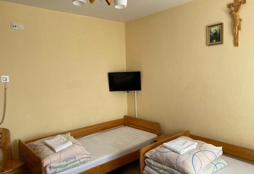 חדר סטנדרט לשלושה, Ośrodek Gwiazda Morza