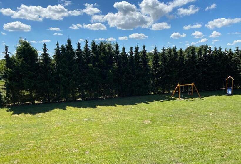 חדר סטנדרט לשלושה, Ośrodek Gwiazda Morza