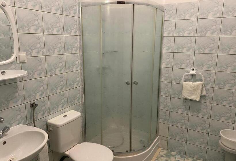 חדר סטנדרט לשלושה, Ośrodek Gwiazda Morza