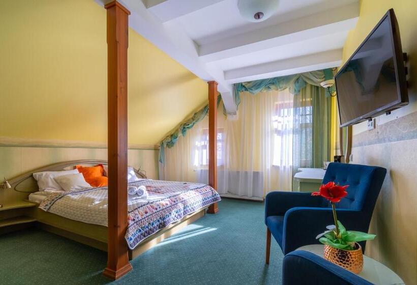 标准间, Rezydencja Patria