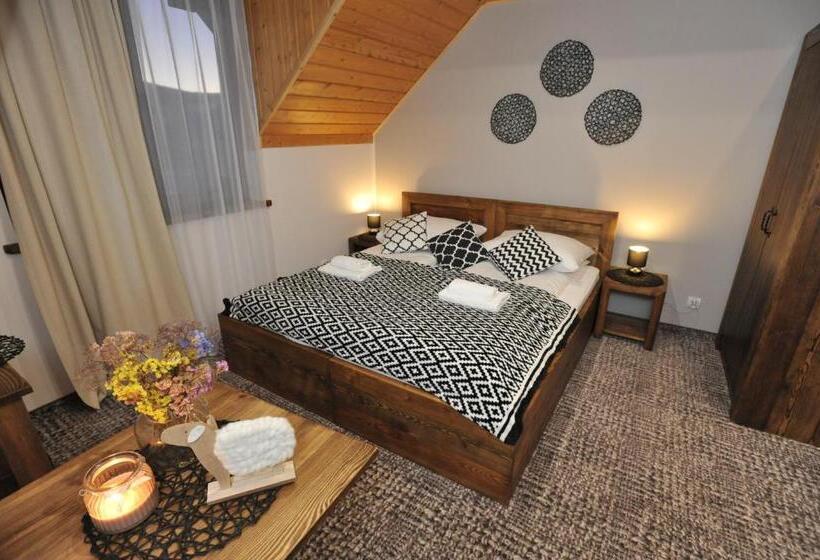 غرفة قياسية ثلاثية, Smerek 2