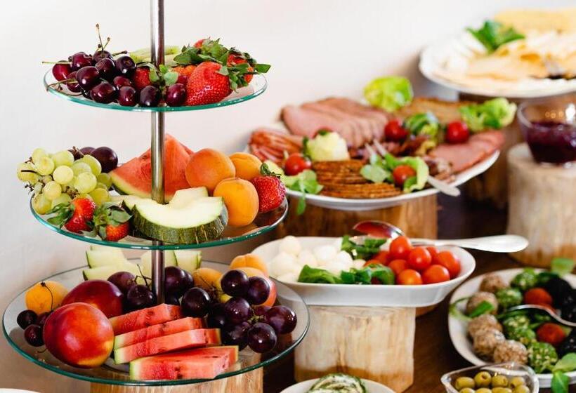 غرفة عائلية, Smerek 2