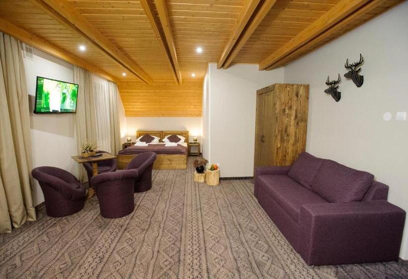 غرفة عائلية, Smerek 2