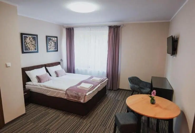 スタンダード４人部屋, Villa Paula