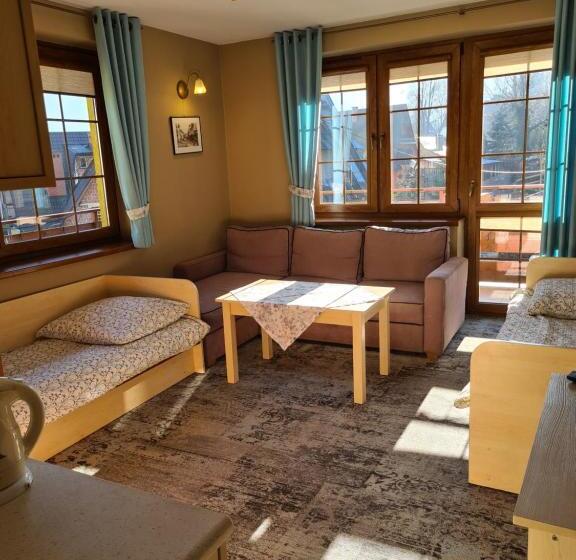 اتاق استاندارد چهار تخته, W Zakopanem Hej