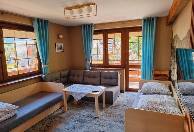 اتاق استاندارد چهار تخته, W Zakopanem Hej