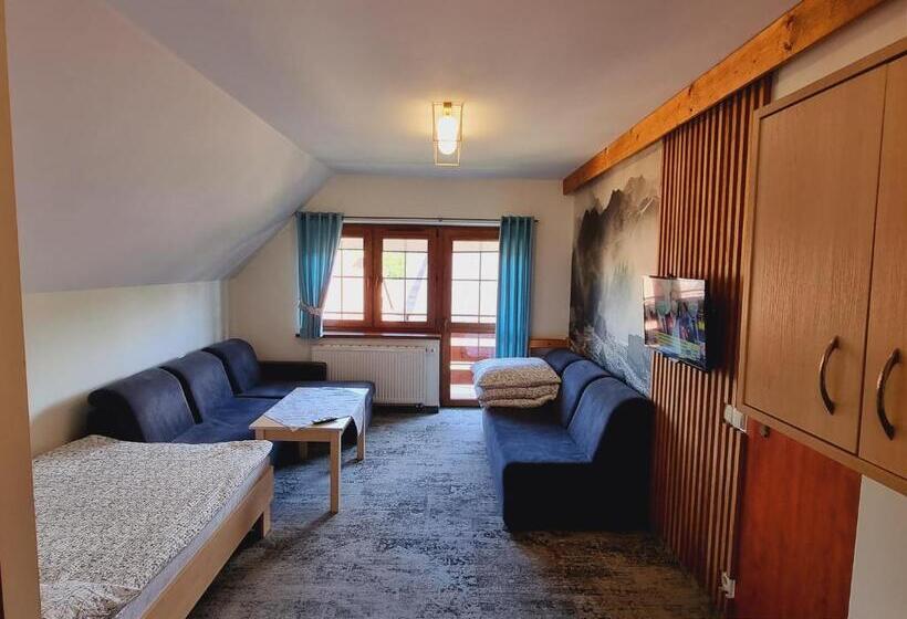 اتاق خانوادگی با چشمانداز کوه, W Zakopanem Hej