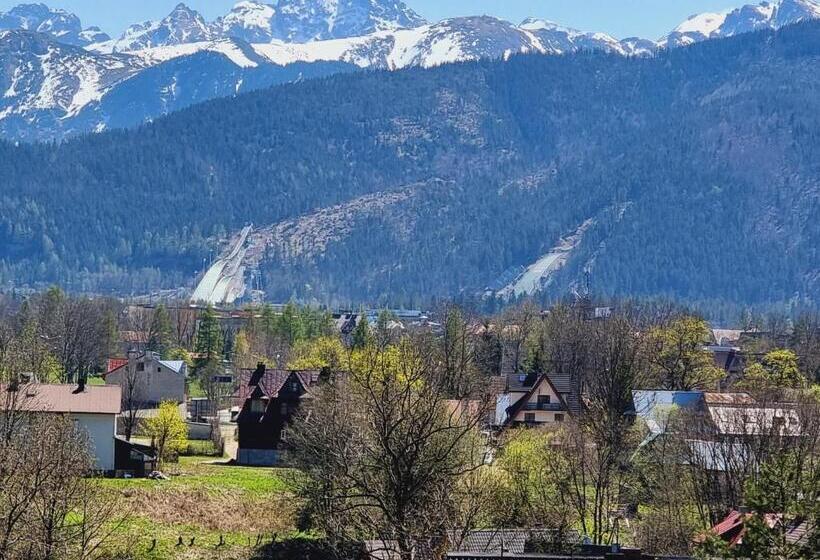 اتاق استاندارد با چشمانداز کوهستان, W Zakopanem Hej