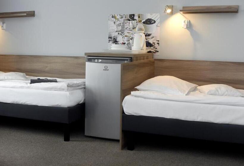 اتاق استاندارد چهار تخته, Hostel Helios