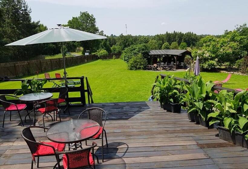 کلبه ییلاقی, Agroturystyka Dowoli