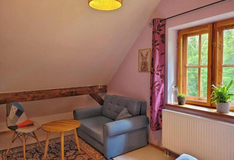 اتاق استاندارد سه نفره, Agroturystyka Dowoli